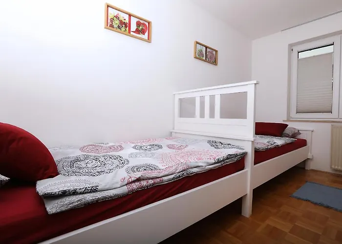 Apartma Dolinar