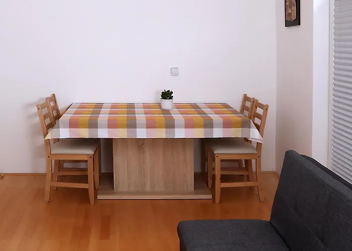 アパート Apartma Dolinar